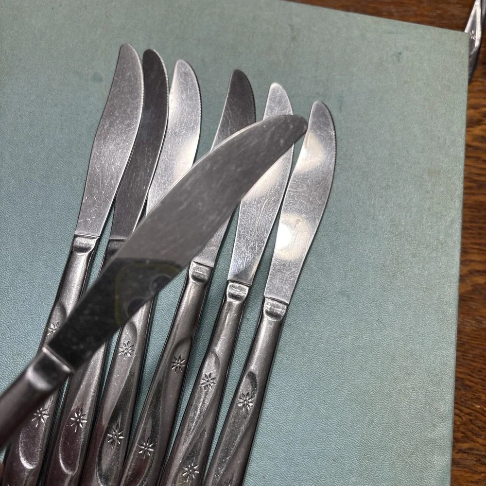 7 Vintage AMERICANA‎ STAR Stainless Table Knives